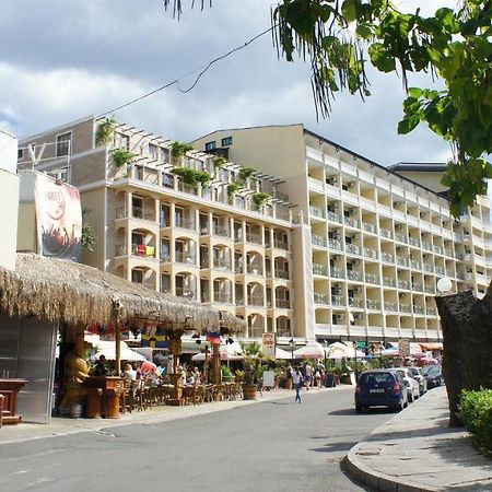 Miramar Front Beach Self Catering Apartments Pantai Sunny Luaran gambar