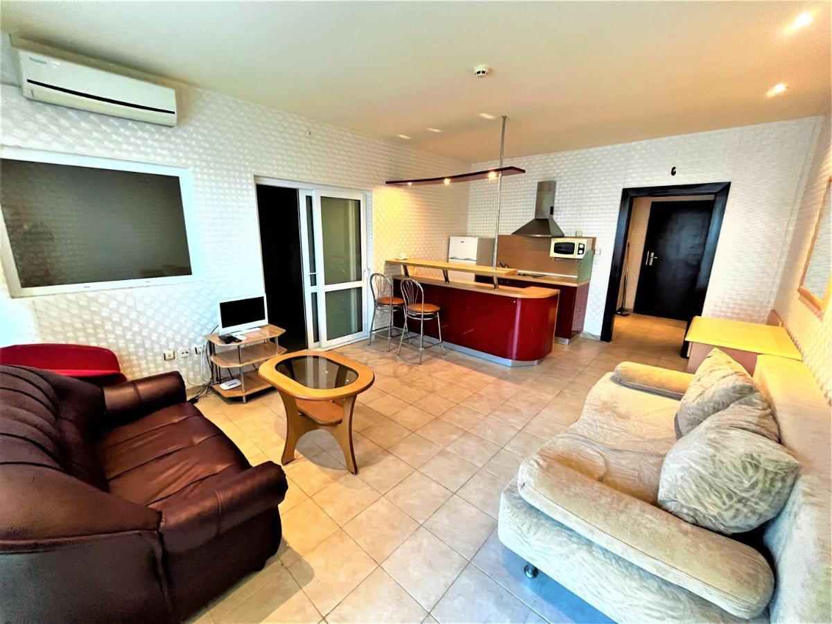 Miramar Front Beach Self Catering Apartments Pantai Sunny Luaran gambar