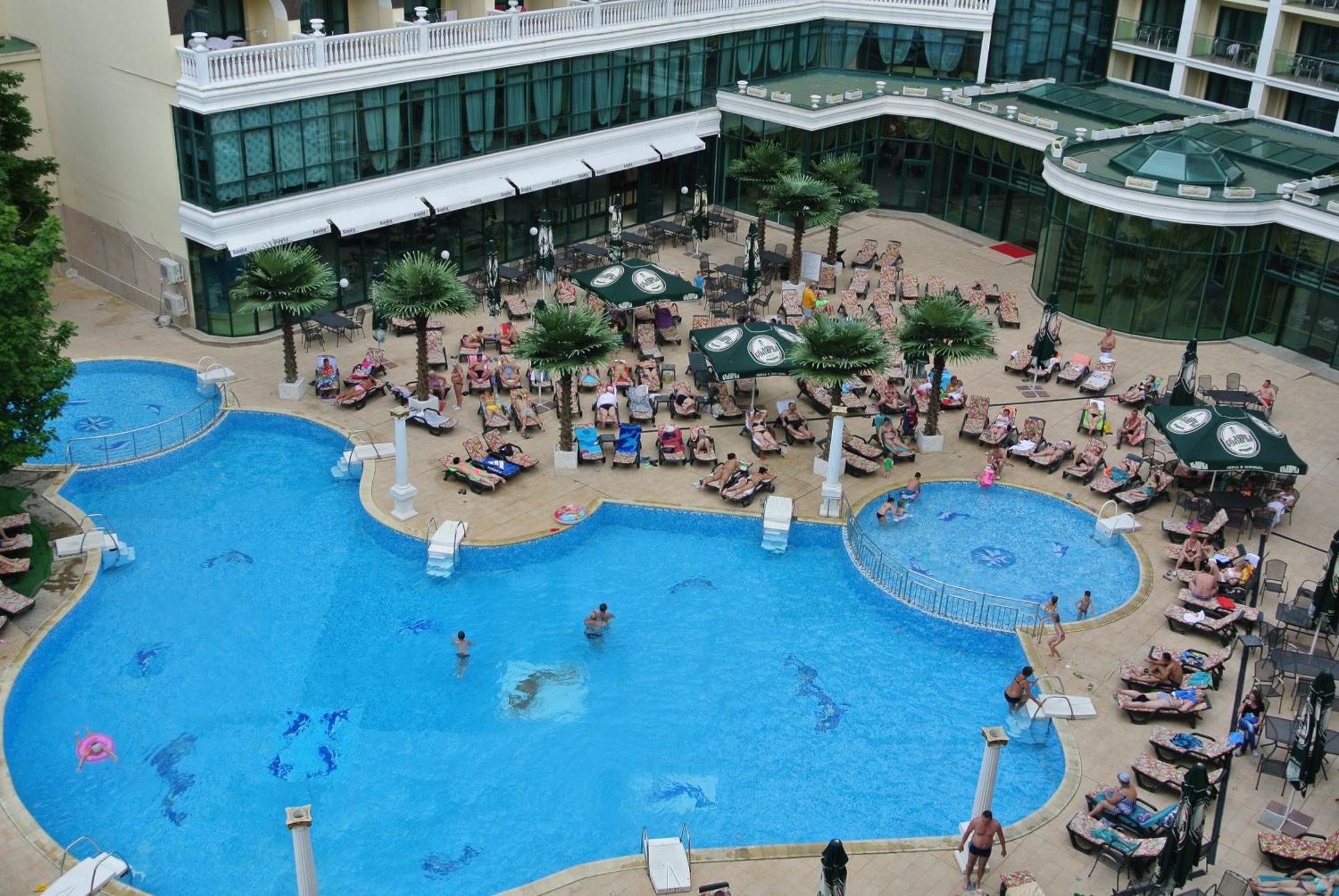 Miramar Front Beach Self Catering Apartments Pantai Sunny Luaran gambar