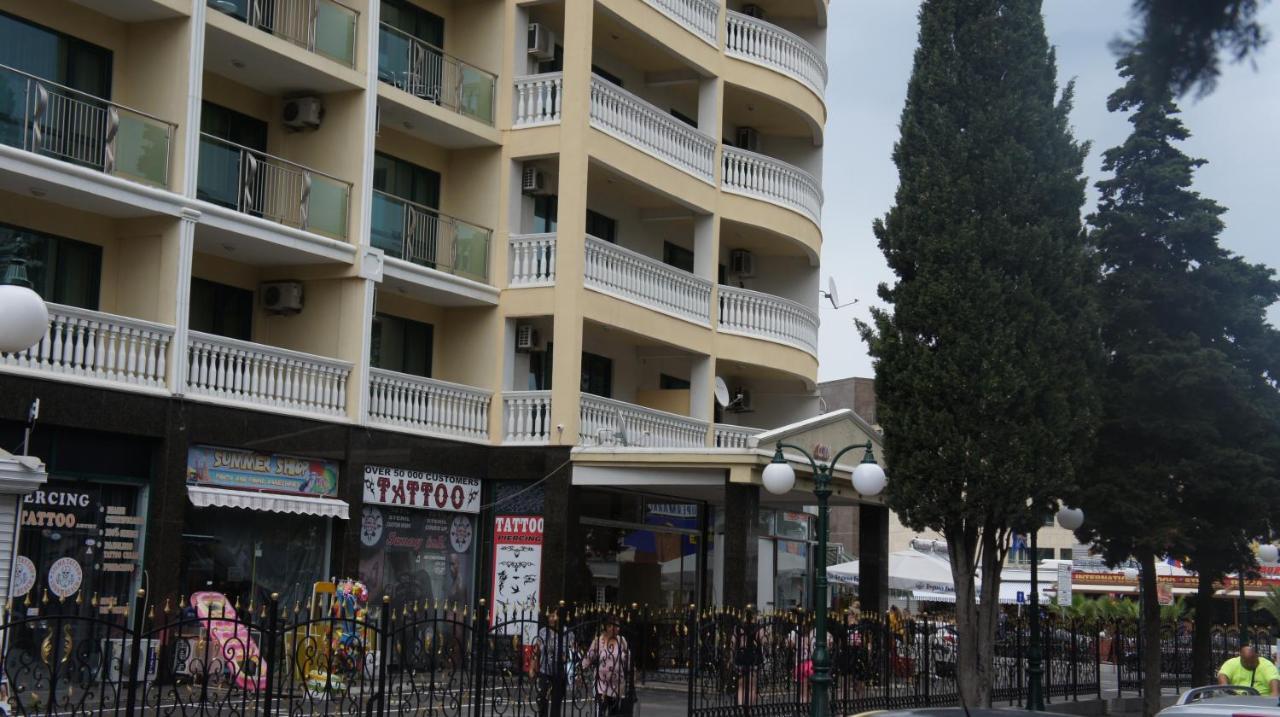 Miramar Front Beach Self Catering Apartments Pantai Sunny Luaran gambar